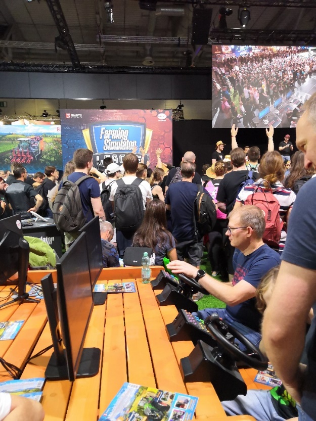 Pic 3(Gamescom)