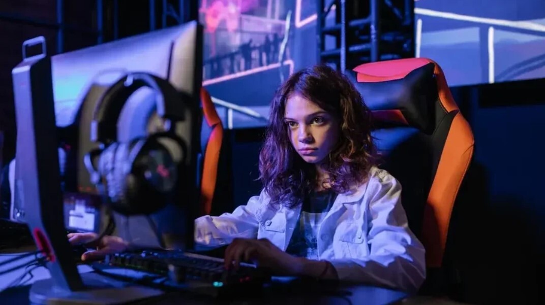 Female Gamers survey 2024